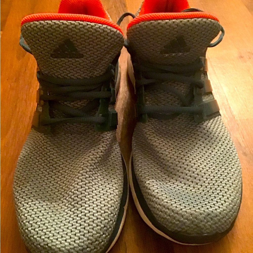 Men’s  Adidas Walking Shoe